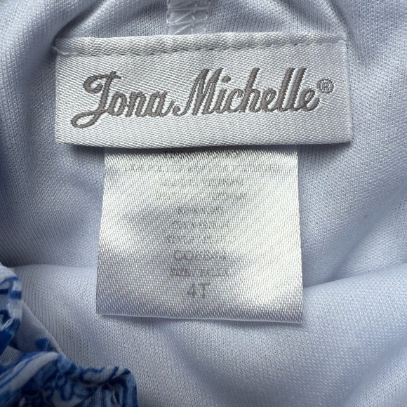 Jona Michelle Blue and White Floral Casual Dress - Picture 2 of 3